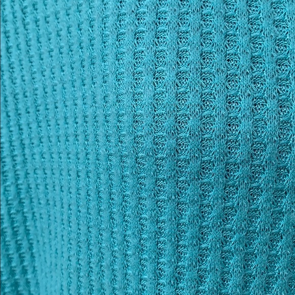 TEAL BLUE WAFFLE DETAILED TOP - Picture 7 of 8